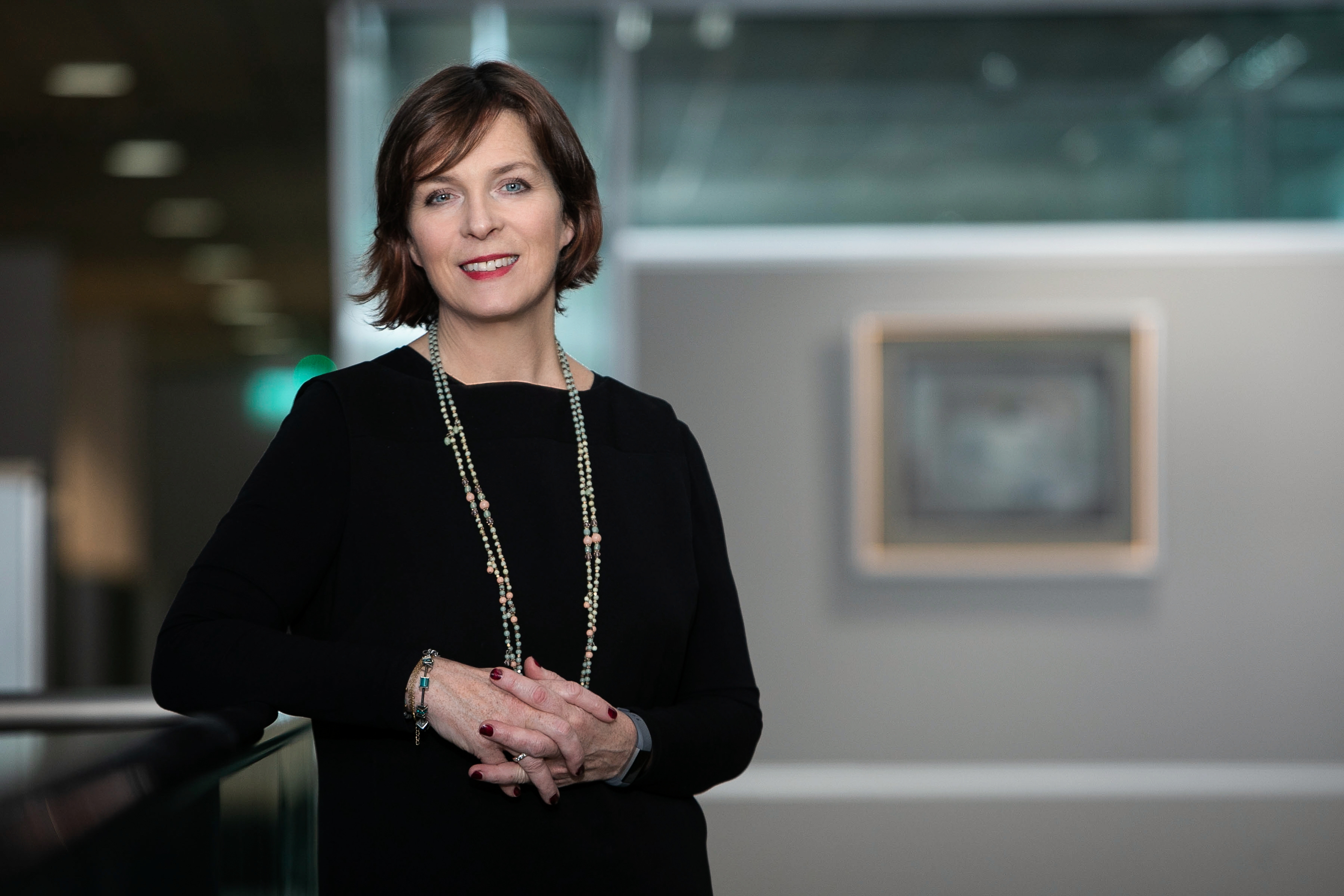 Maeve Conna Maeve Conna